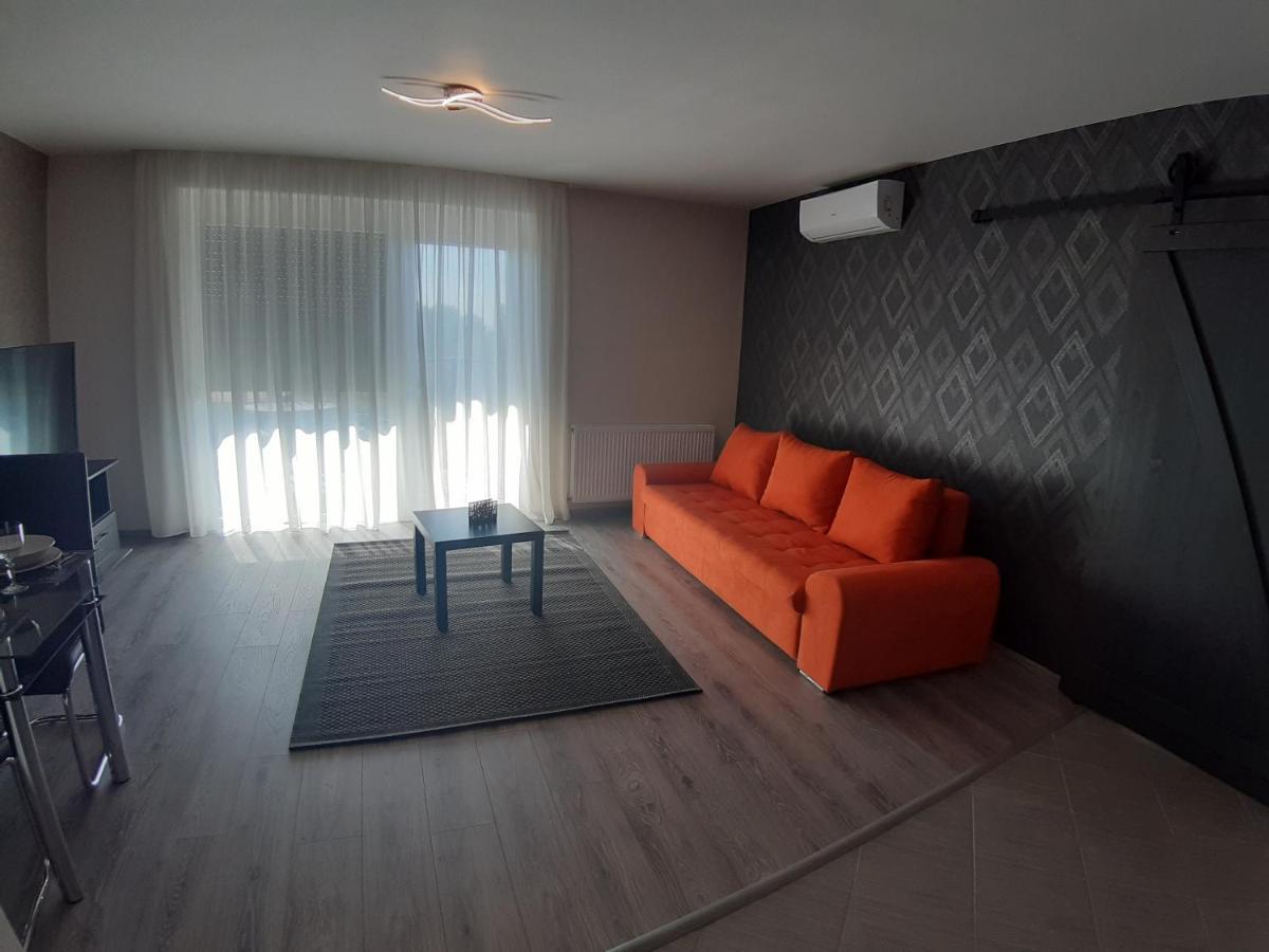 Profi Keco Apartman Balatonalmádi Eksteriør billede